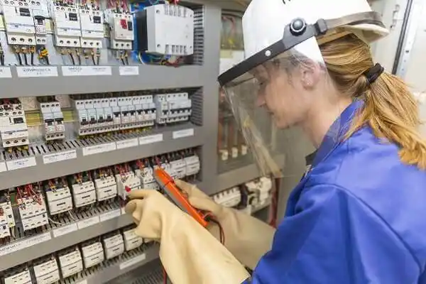 electrician Tecumseh